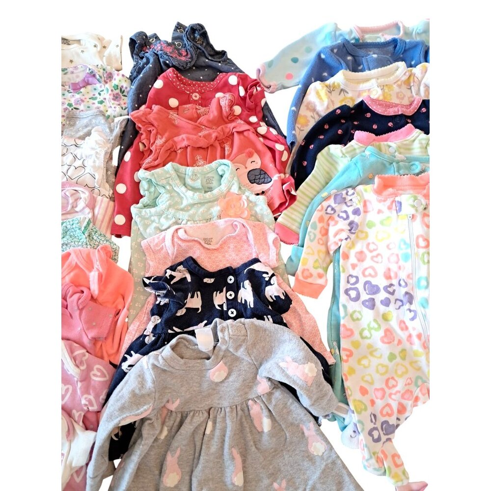 Newborn Baby Girls Clothing Lot 49 Pcs Sleepers Dresses tops + More - Picture 4 of 9